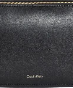 Calvin Klein Damen Umhängetasche Logo Elongated Camera Bag mit Reißverschluss